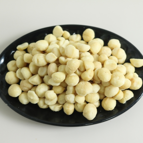 부드러운 식감과 진한 고소함 껍질제거 마카다미아 500g