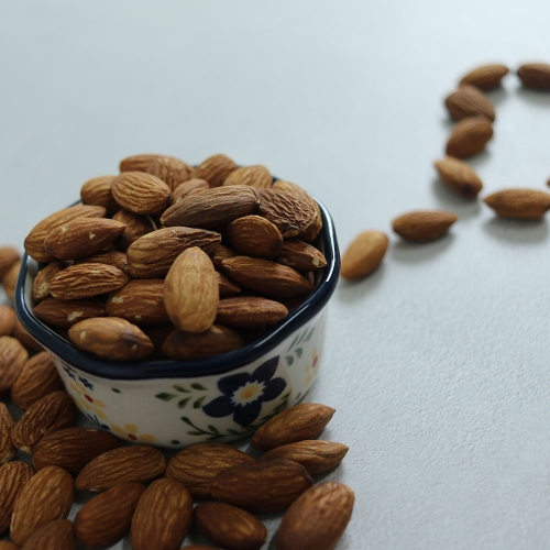 고소한 향과 맛이 일품인 구운아몬드 1kg